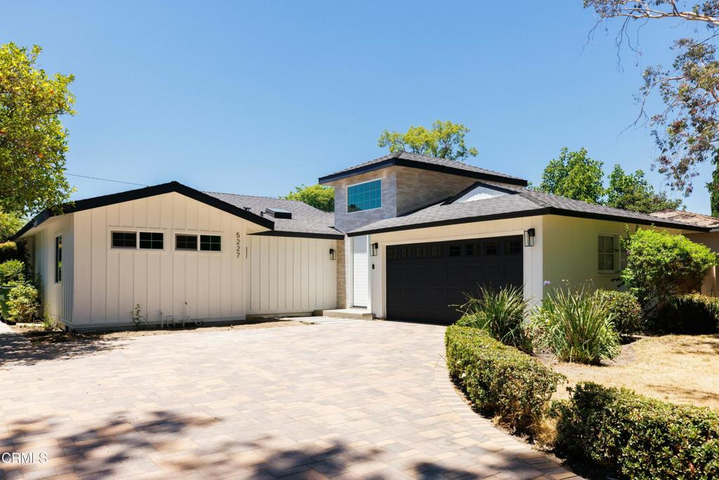 5227 Ventura Canyon Avenue Property Photo