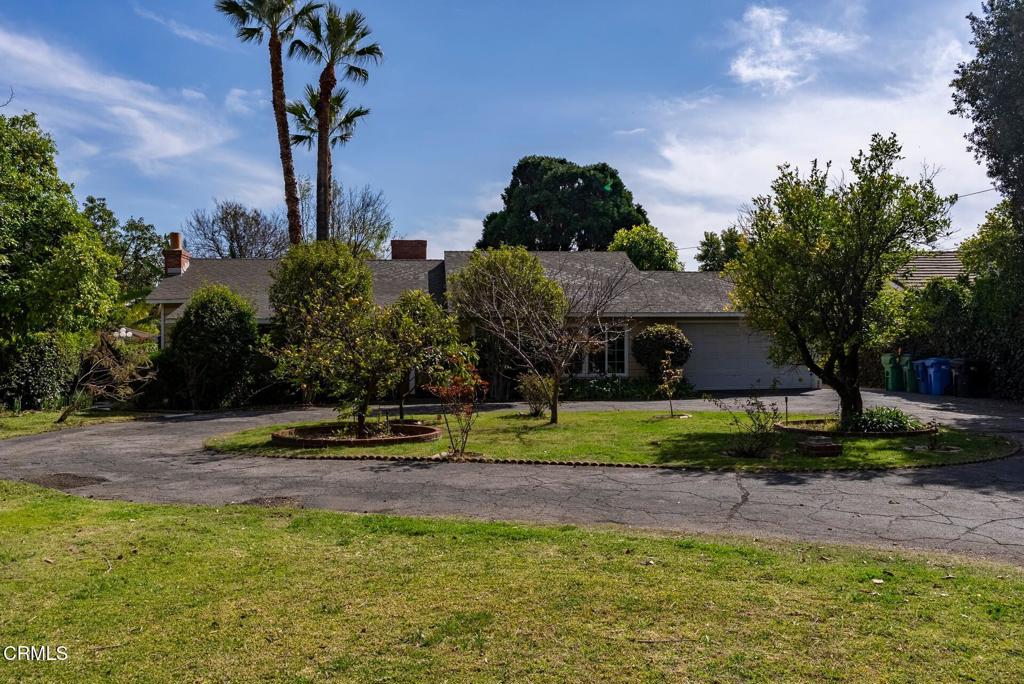 526 Walnut Avenue Property Photo