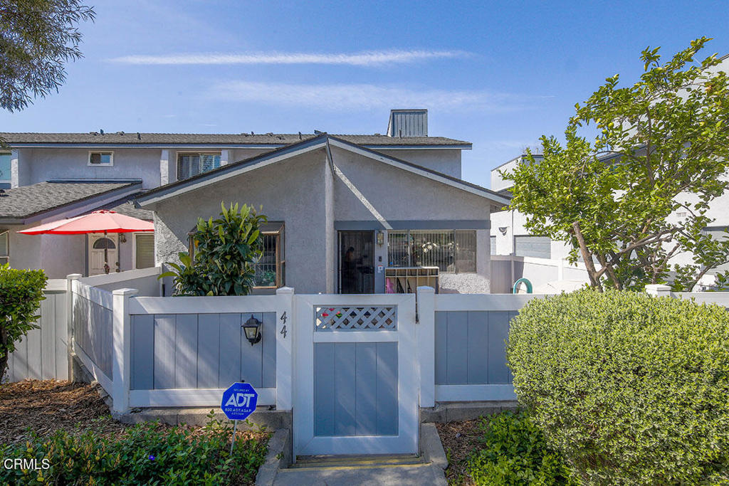900 Sierra Madre Avenue 44 Property Photo