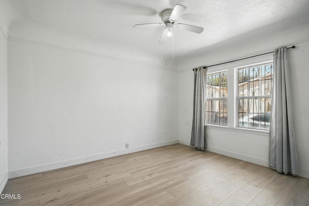 701 Leonard Avenue Property Photo 10