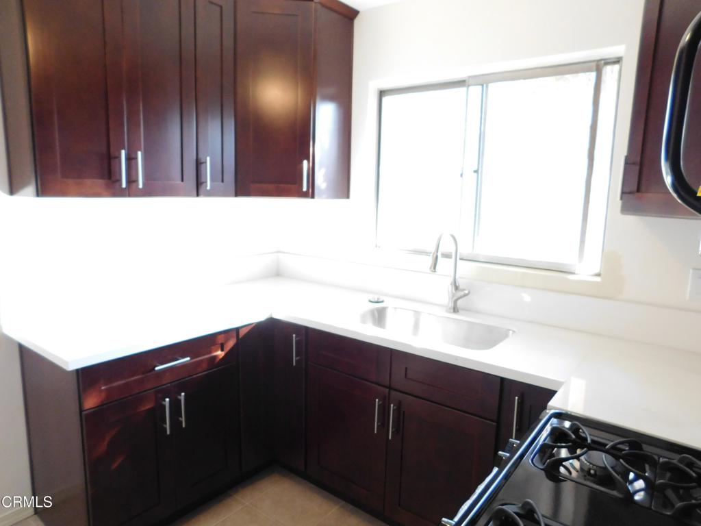 3513 W Alameda Avenue Property Photo 4