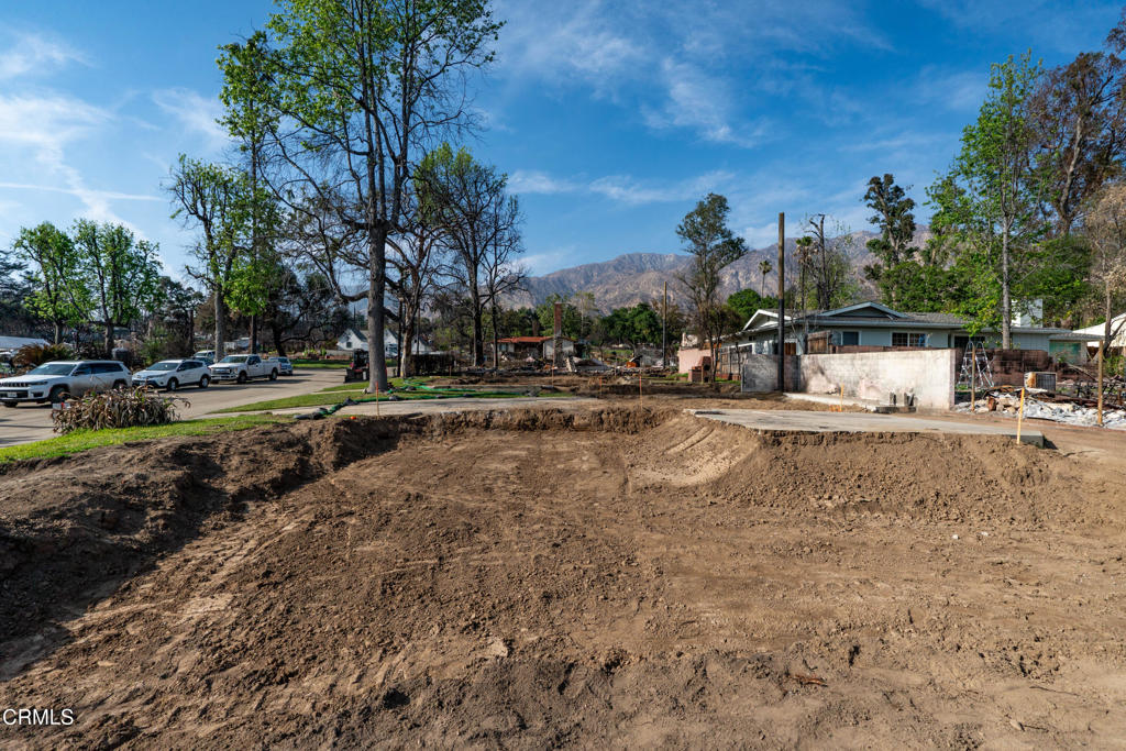2420 Mar Vista Avenue Property Photo 3