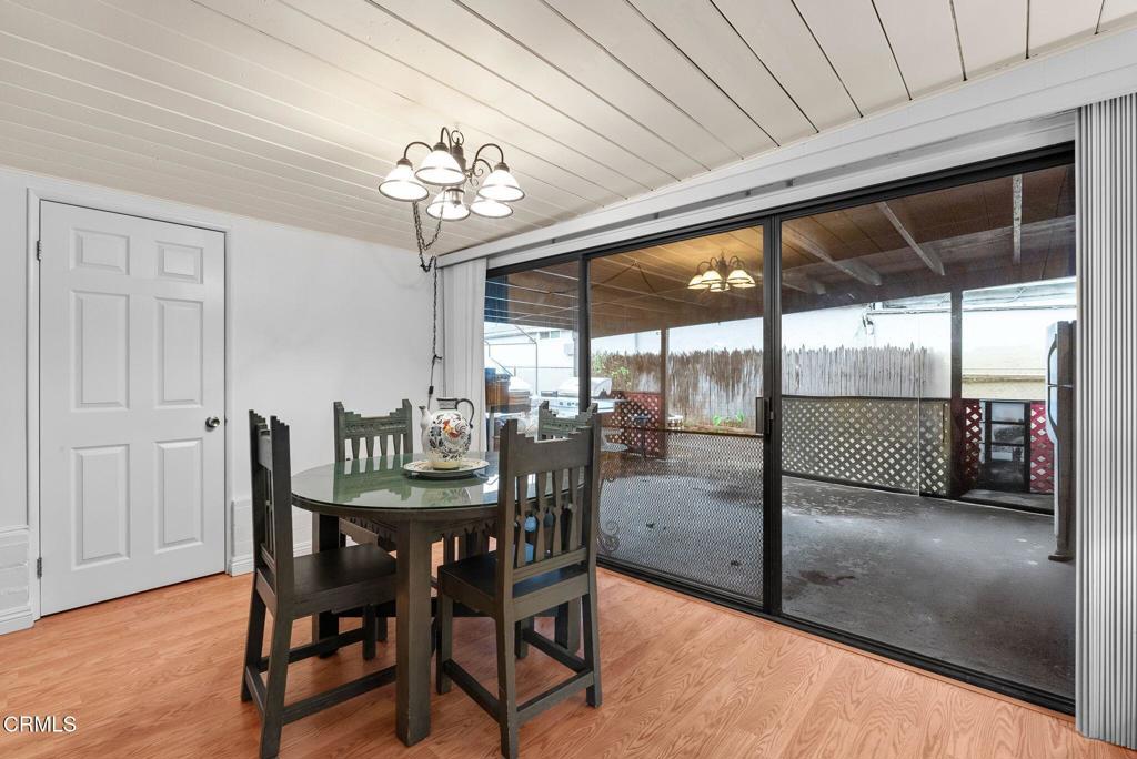 2102 N Eastern Avenue Property Photo 12