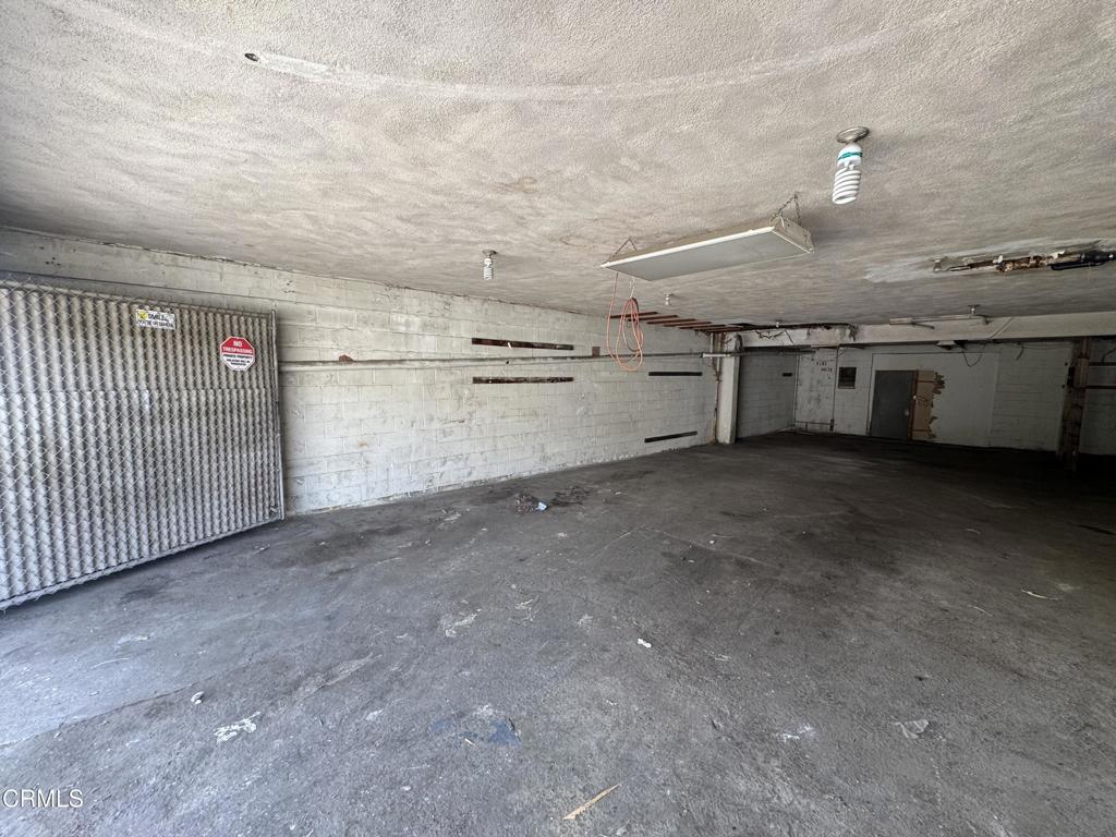 3207 E Foothill Boulevard Property Photo 6