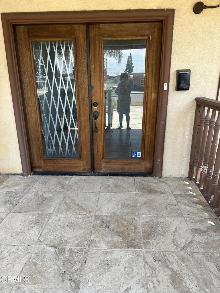 1734 Indian Hill Boulevard Property Photo 13