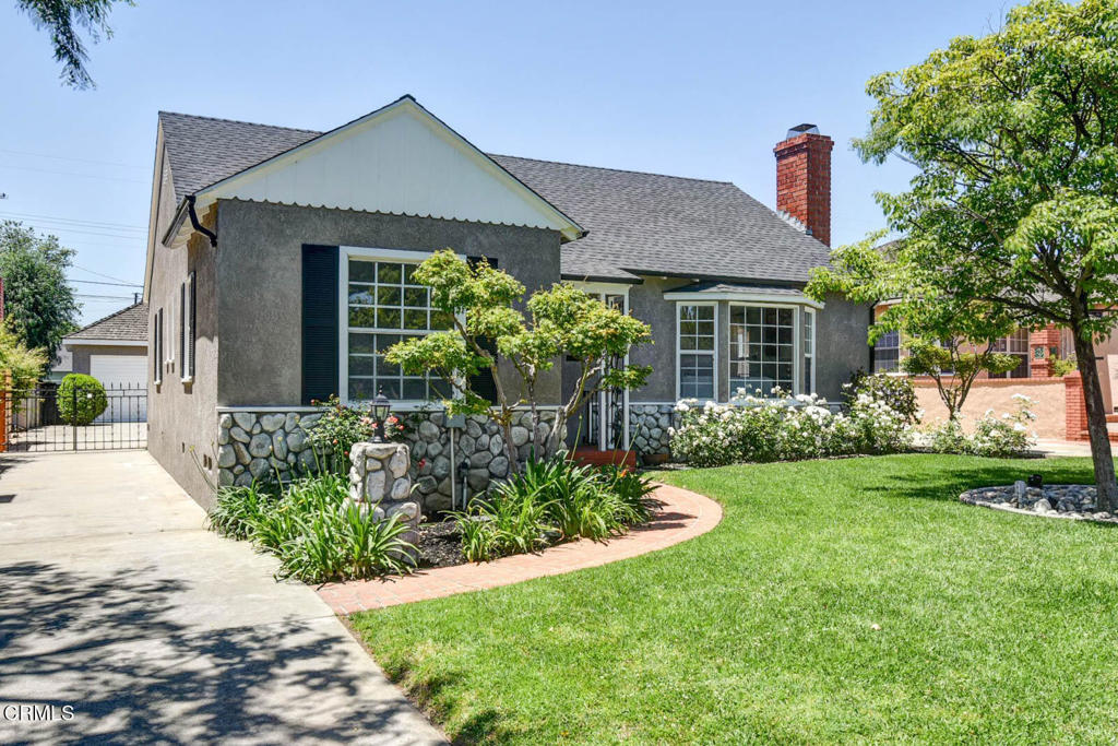 521 N Del Mar Avenue Property Photo 1