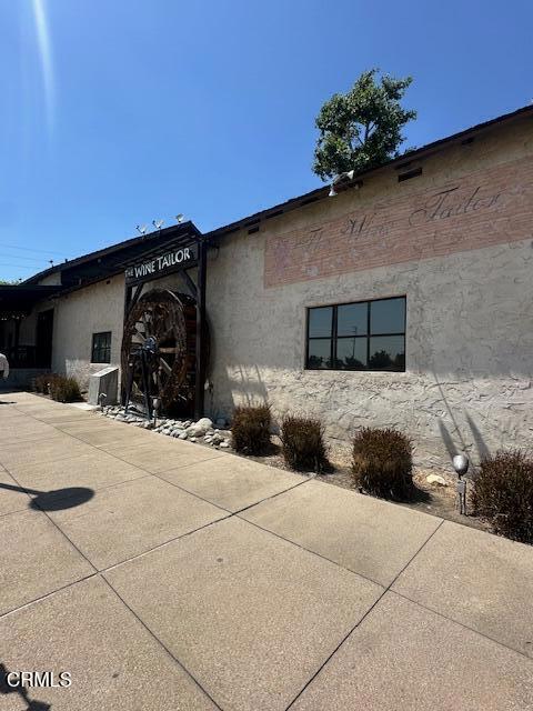 8916 Foothill Boulevard Property Photo 7