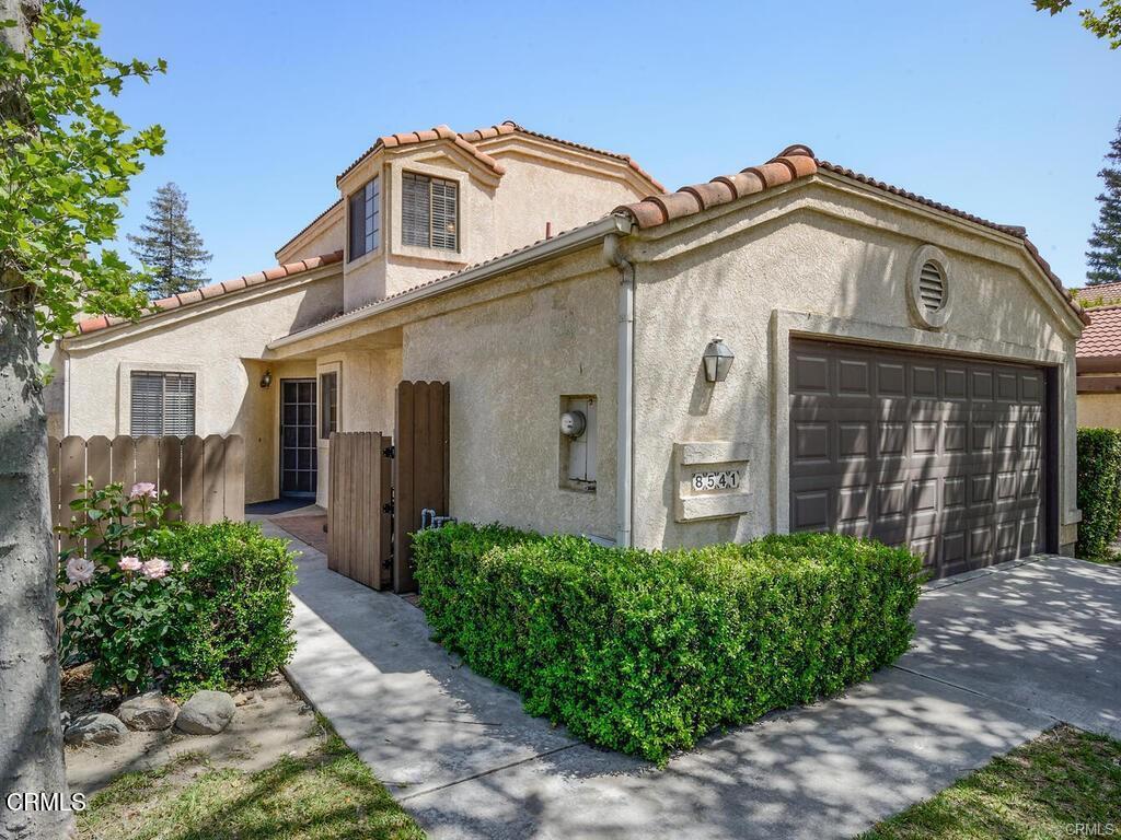 8541 Creekside Place Property Photo 1