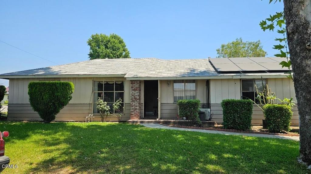 5440 N Fenimore Avenue Property Photo 1