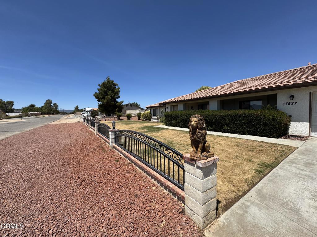17522 La Junta Street Property Photo 8