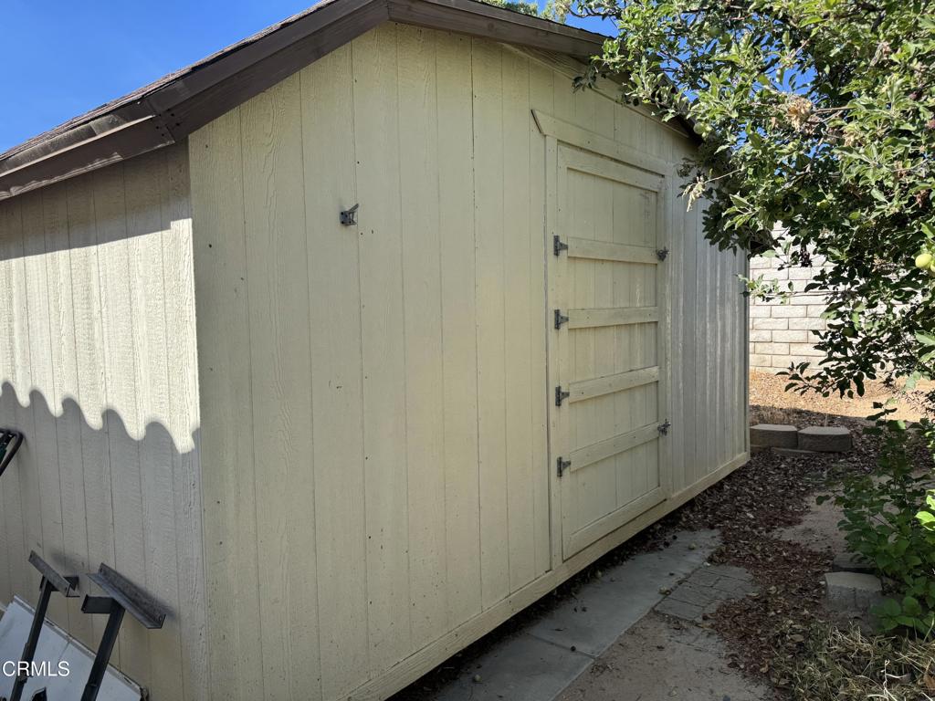 17522 La Junta Street Property Photo 42