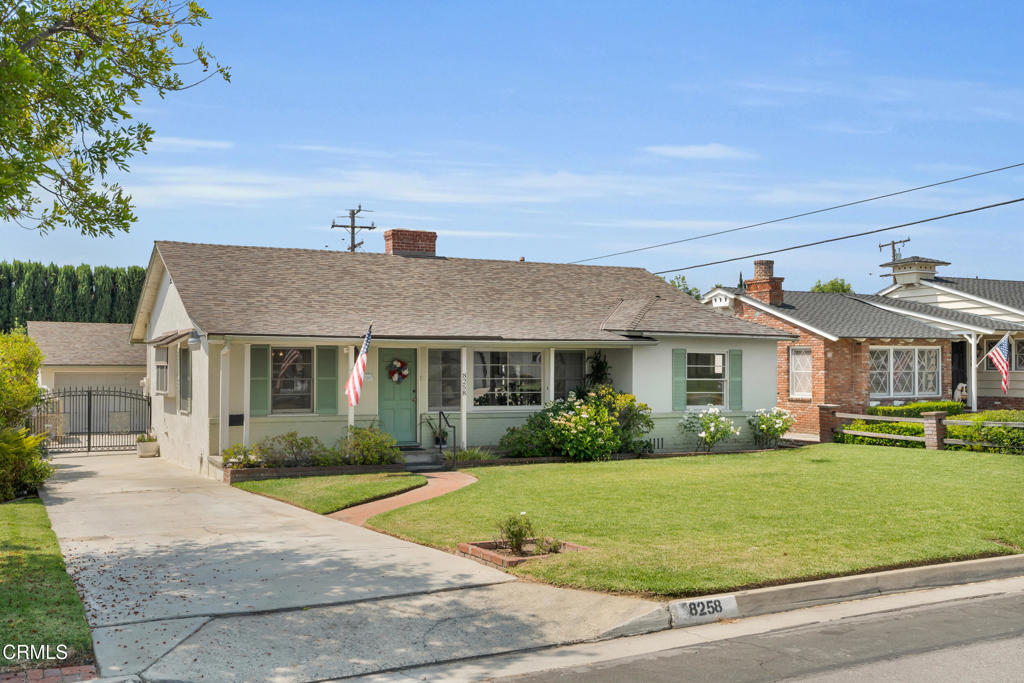 8258 Doris Avenue Property Photo 1