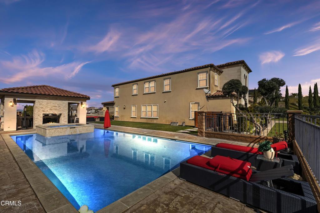 16094 Mariposa Avenue Property Photo 8