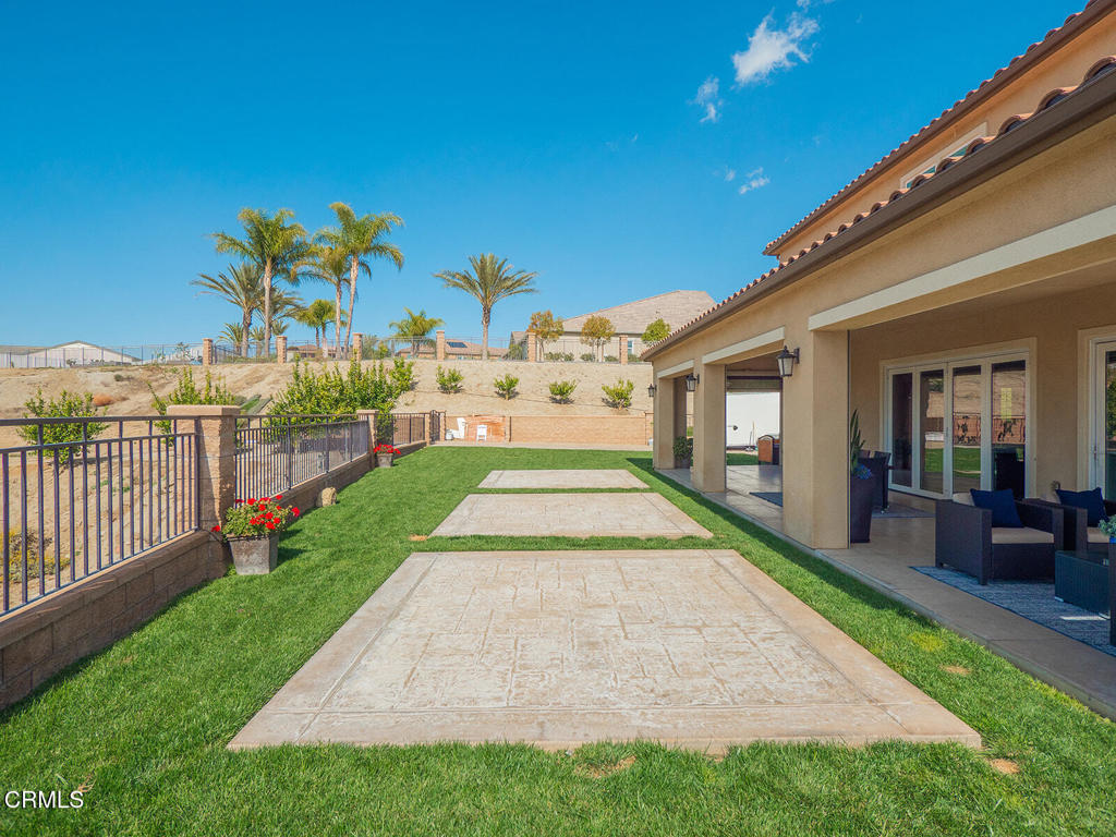 16094 Mariposa Avenue Property Photo 17