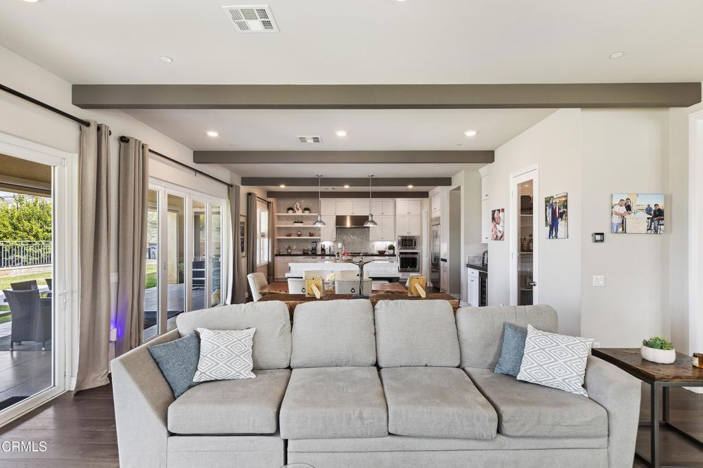 16094 Mariposa Avenue Property Photo 29