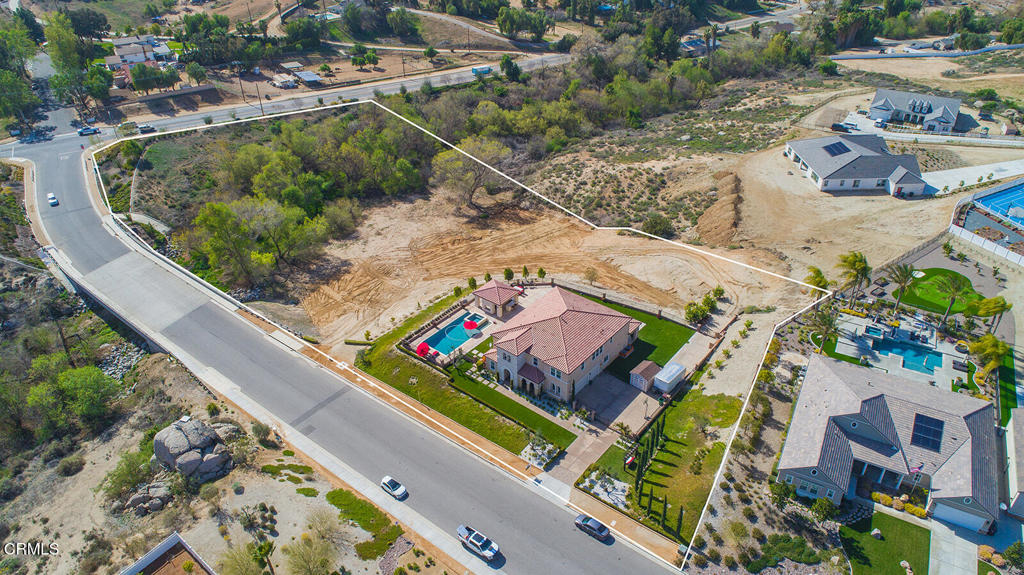 16094 Mariposa Avenue Property Photo 65