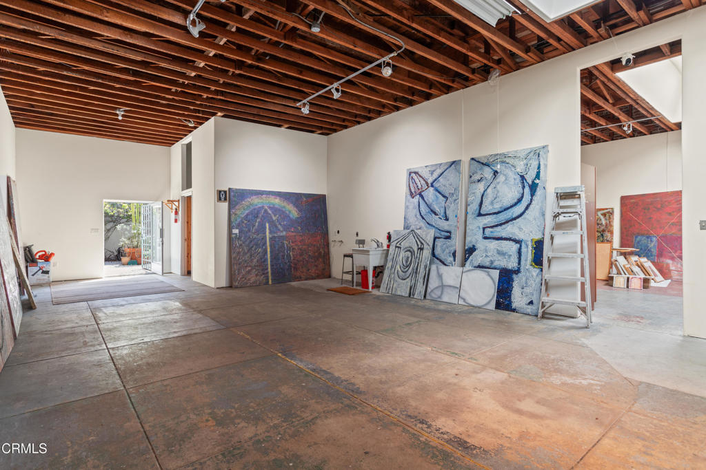 1312 S Pacific Avenue Property Photo 9