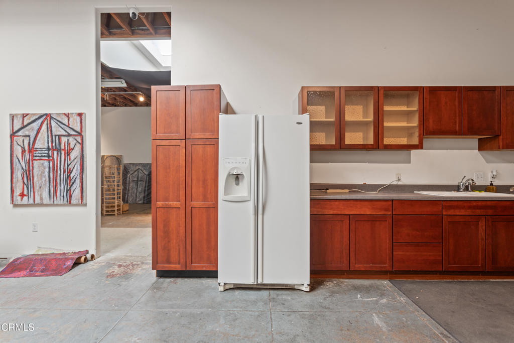 1312 S Pacific Avenue Property Photo 18
