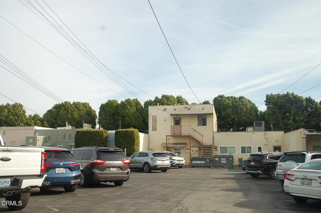 5819 Temple City Boulevard Property Photo 2