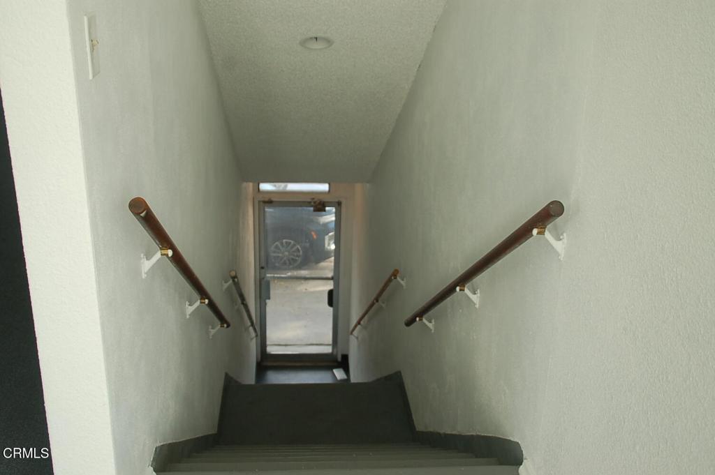 5819 Temple City Boulevard Property Photo 7