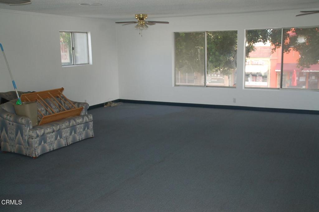 5819 Temple City Boulevard Property Photo 8