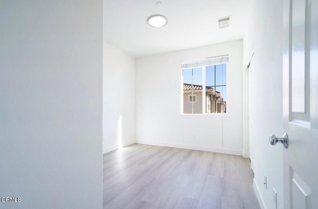27285 Blue Spruce Place Property Photo 17