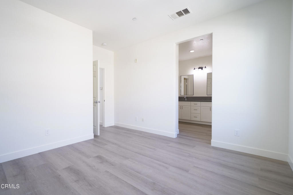 27285 Blue Spruce Place Property Photo 21