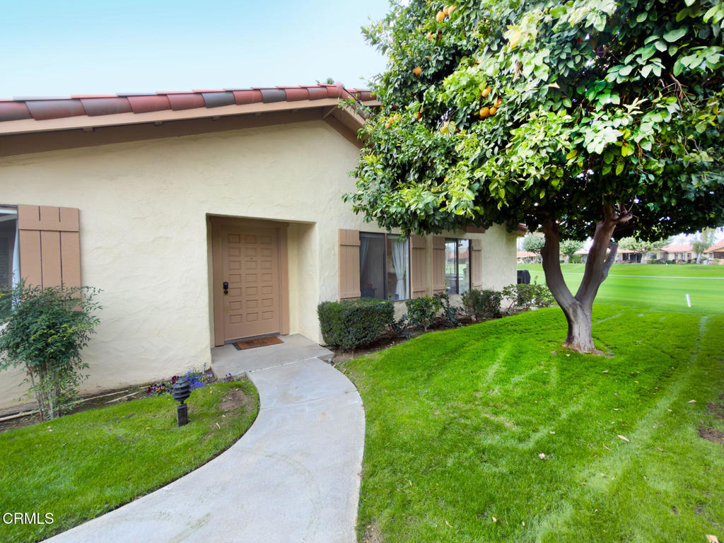 314 Villena Way Property Photo 5
