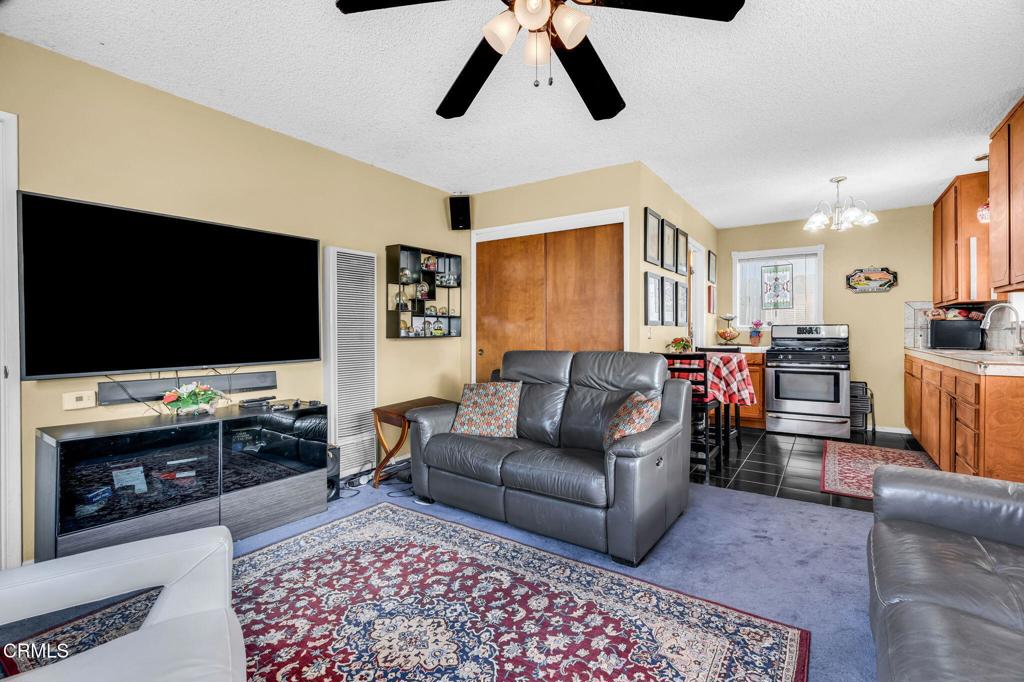 6779 Ojai Avenue Property Photo 11