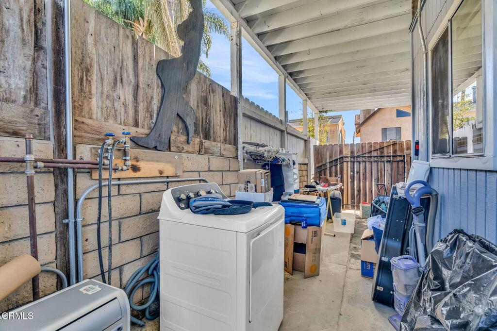 6779 Ojai Avenue Property Photo 64