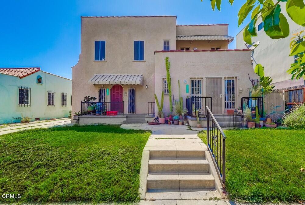 833 835 N Ridgewood Place Property Photo 1