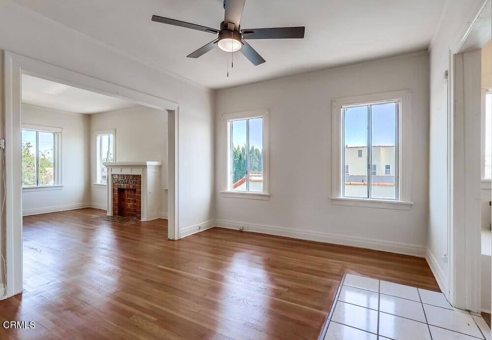 833 835 N Ridgewood Place Property Photo 8