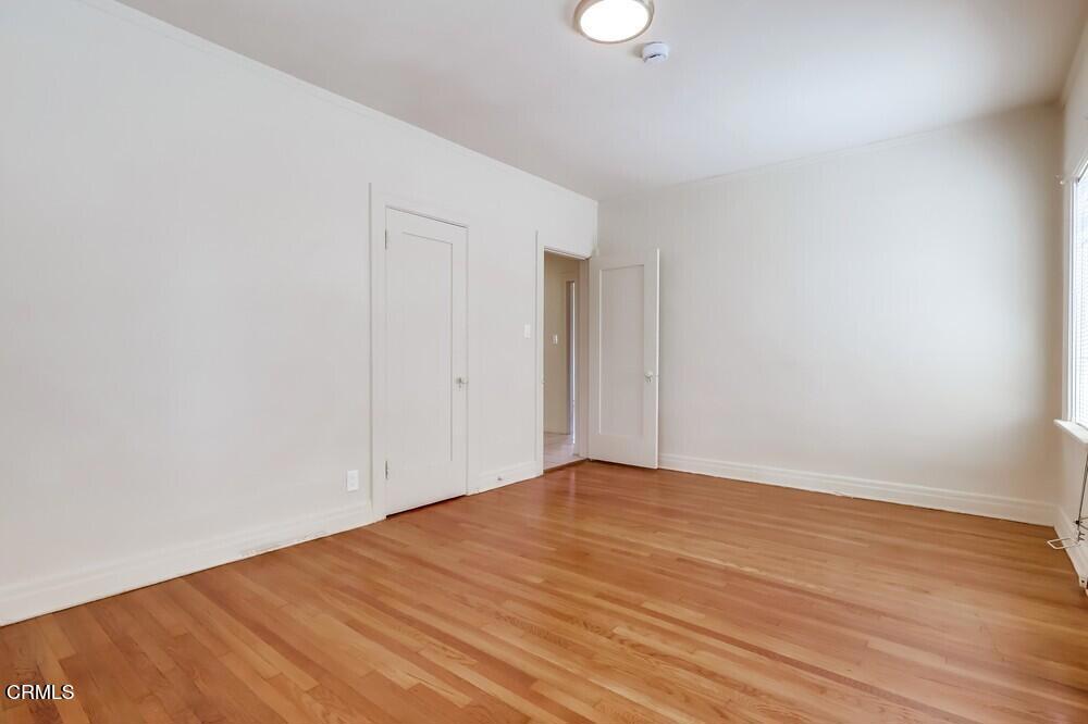 833 835 N Ridgewood Place Property Photo 13