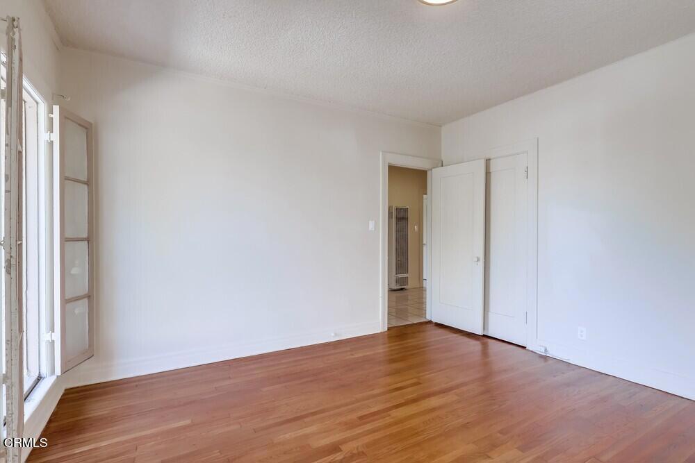 833 835 N Ridgewood Place Property Photo 17