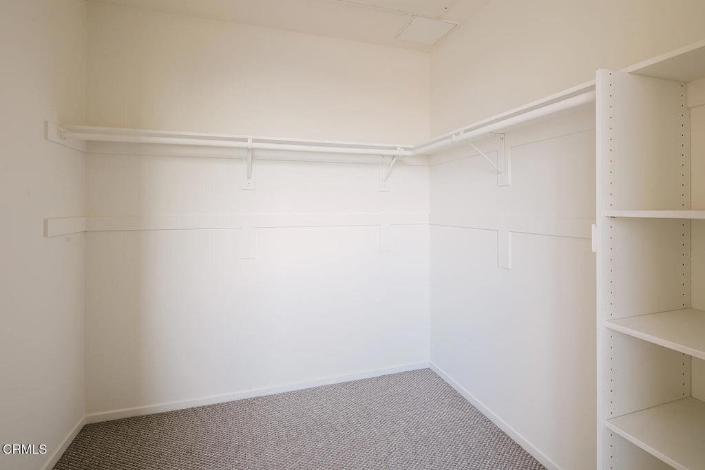 124 W Colorado Street 404 Property Photo 17