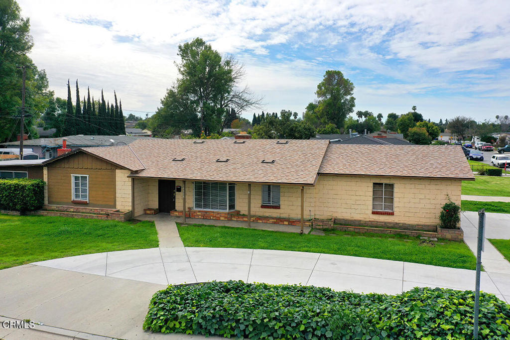 14308 Broadway Property Photo 3