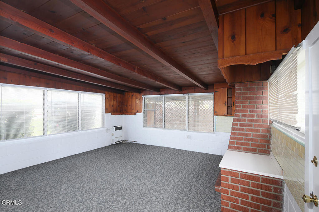 14308 Broadway Property Photo 16