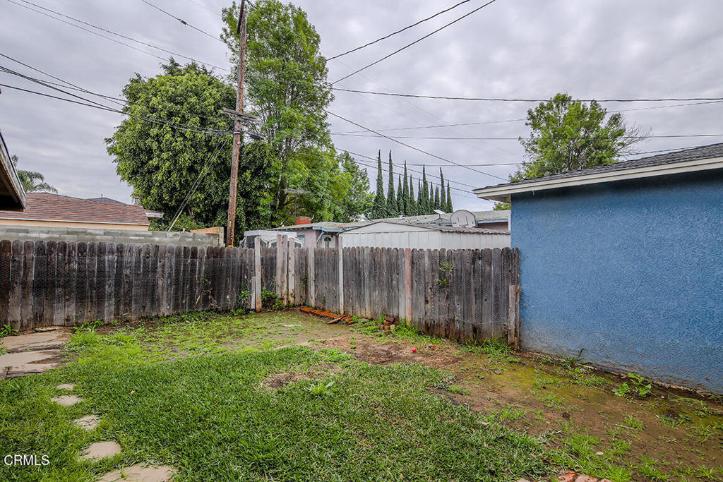 14308 Broadway Property Photo 17