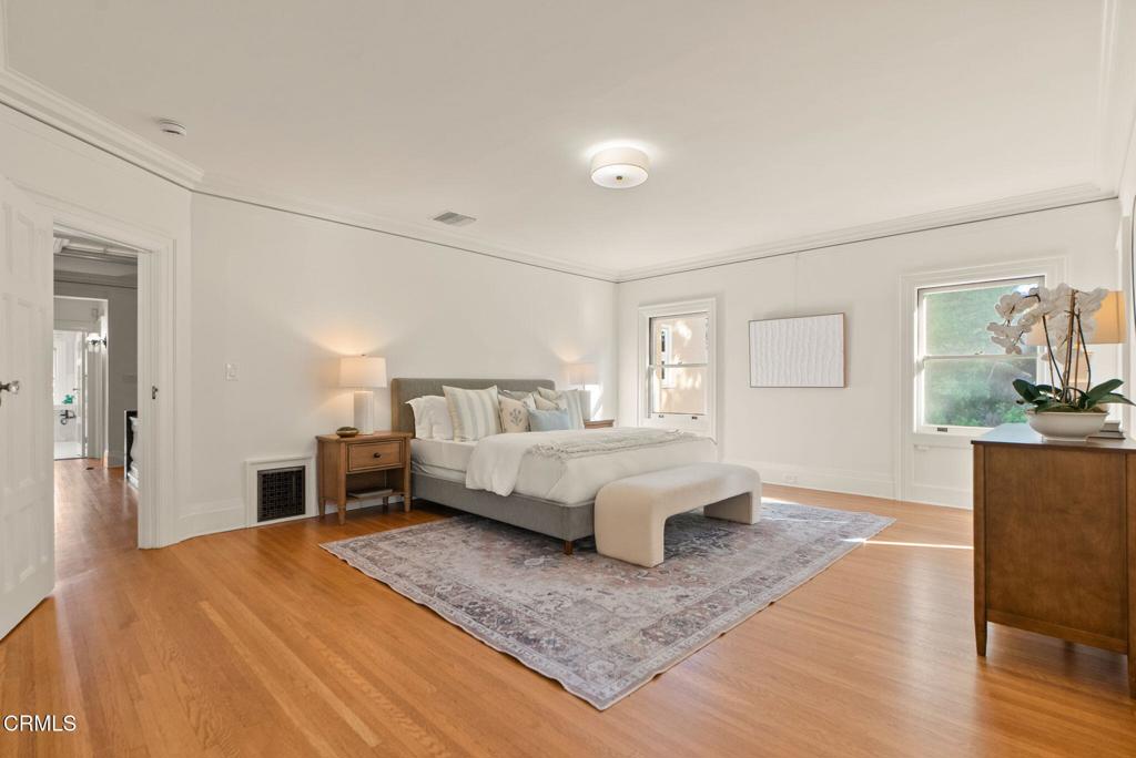 203 Oaklawn Avenue Property Photo 38