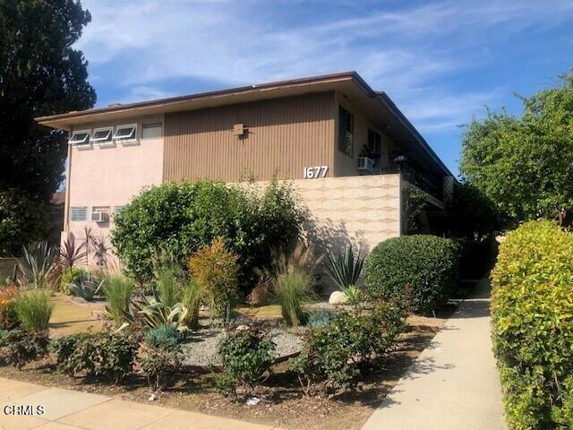 1677 N Lake Avenue Property Photo 1
