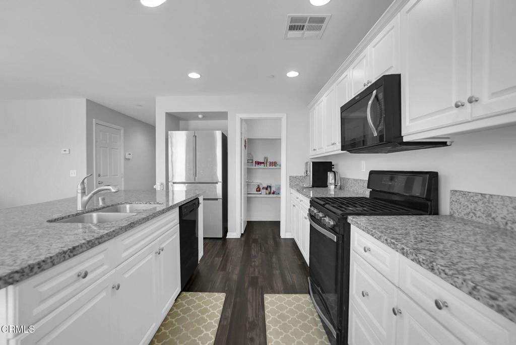 37530 Henna Lane Property Photo 12