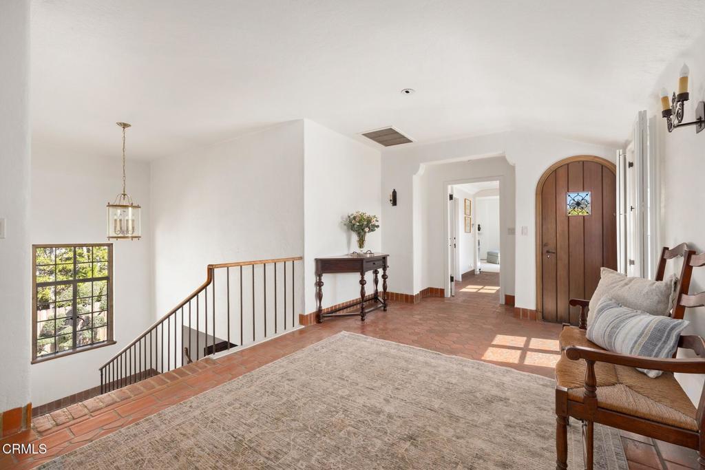1275 Hillcrest Avenue Property Photo 20
