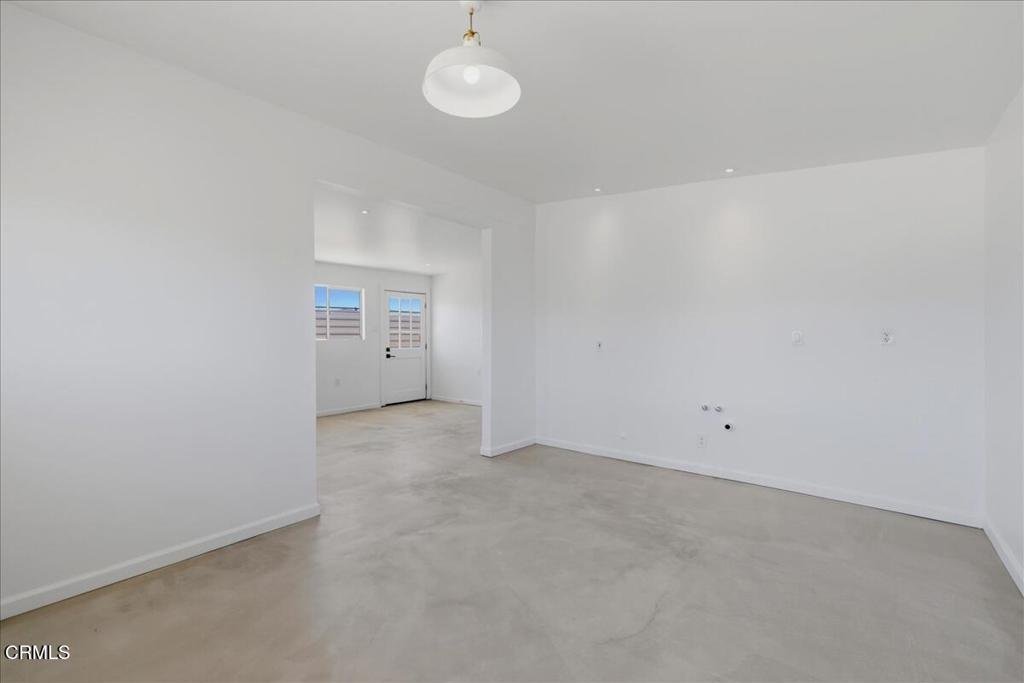 61714 Commercial Street Property Photo 8
