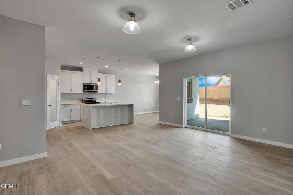 45060 Andale Avenue Property Photo 12