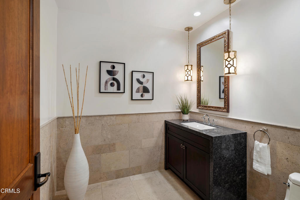 345 E Colorado Boulevard 302 Property Photo 47