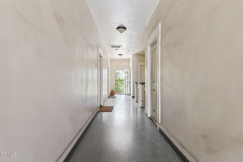 421 N Euclid Avenue Property Photo 5