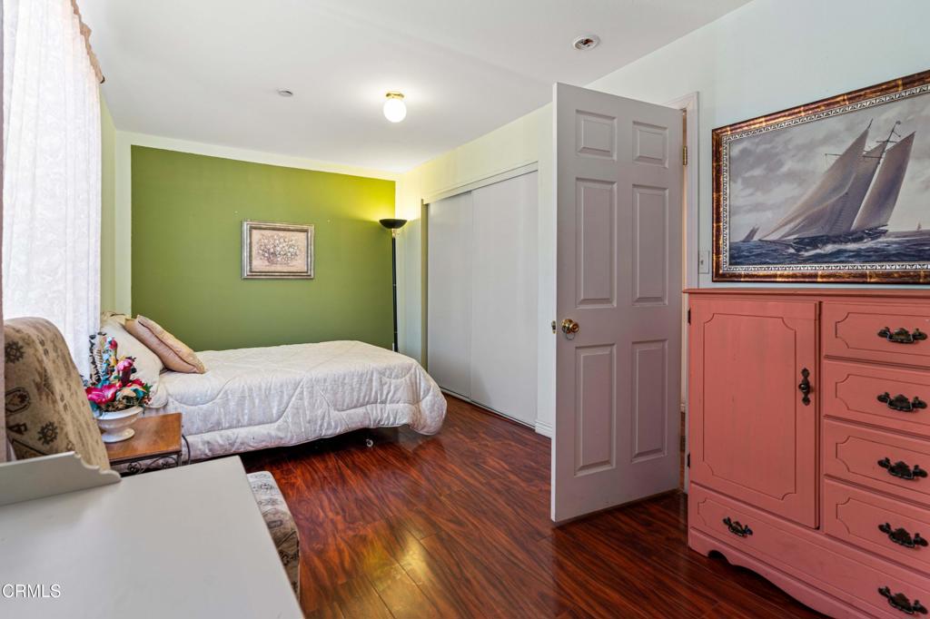 907 W Mission Road B Property Photo 16