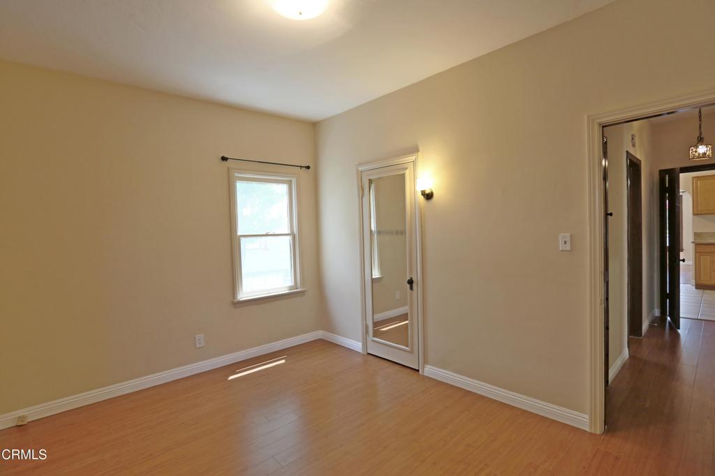126 S Olive Avenue D Property Photo 11