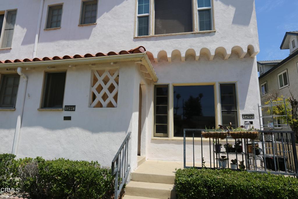 126 S Olive Avenue D Property Photo 15
