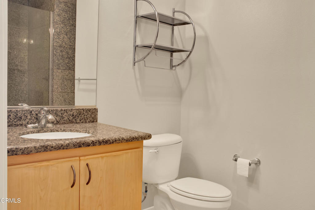 175 S Lake Avenue 406 Property Photo 19